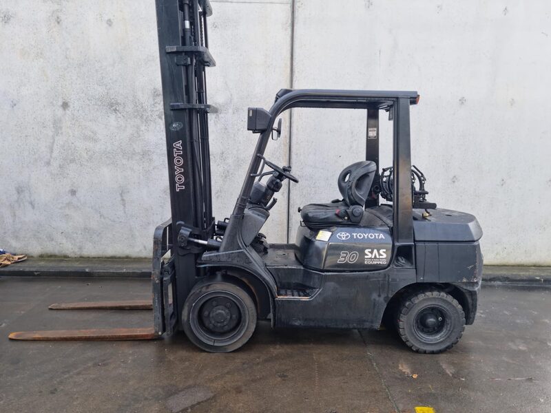 2003 Toyota 7FG30 3T LPG